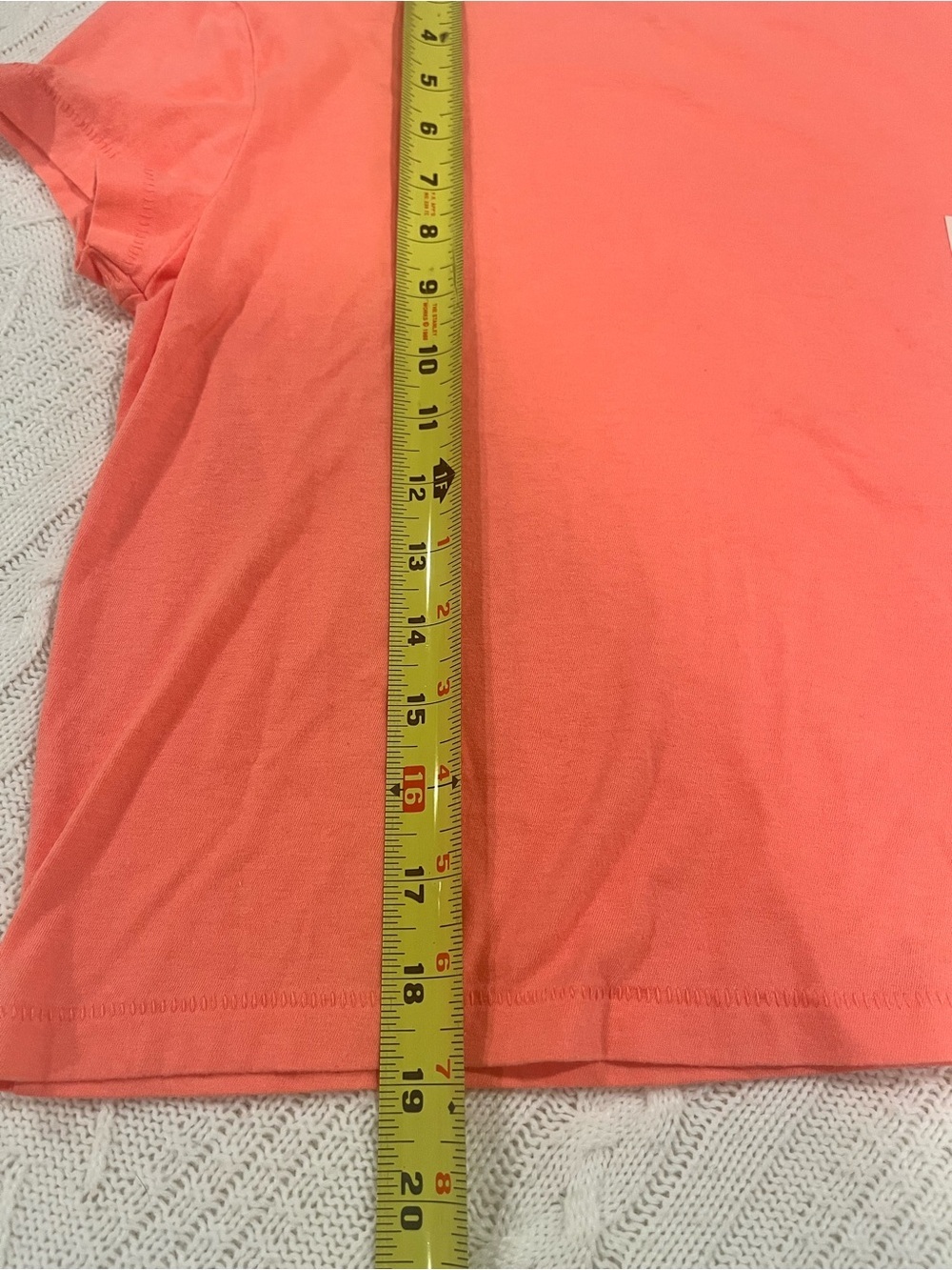 Universal Thread Peach Short Sleeve Tee - Size Small - Picture 6 of 6